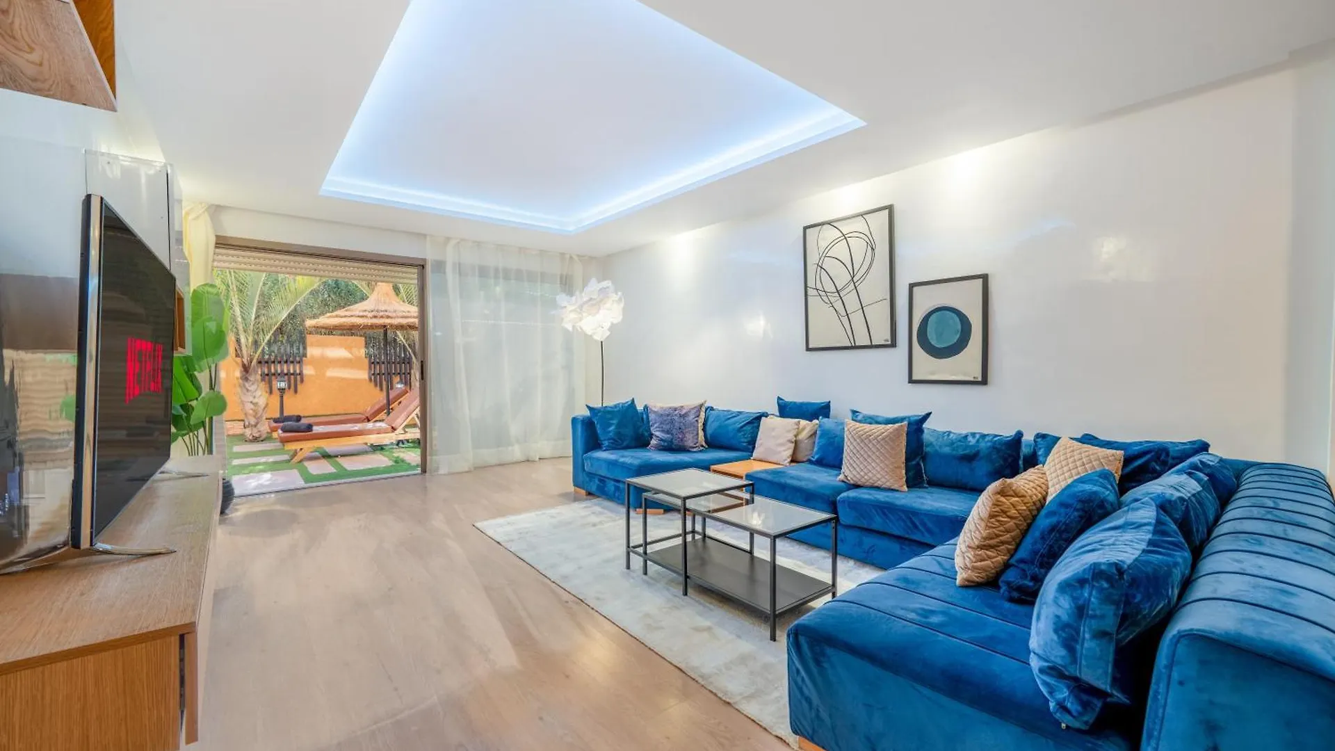 Apartment Your Haven Of Peace With Private Jacuzzi Marrakesh